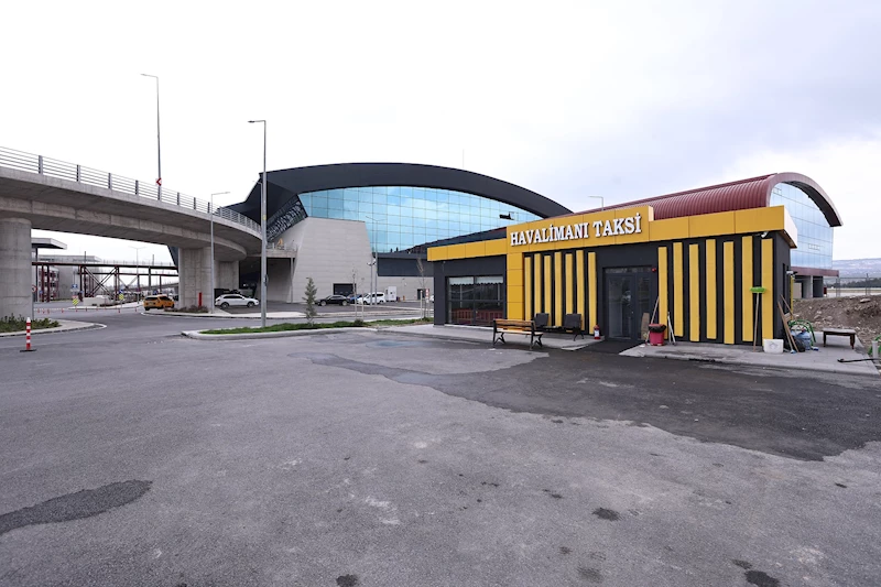 Başkan Büyükkılıç’tan Havalimanı Yeni Terminal Binası’na Taksi Esnafı İçin Özel Durak