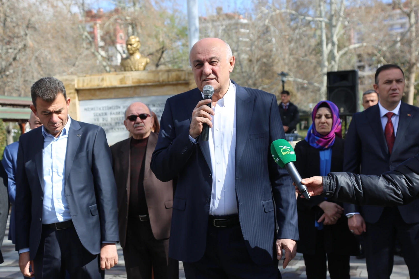 Konya şeker ailesi bayram coşkusunu paylaştı