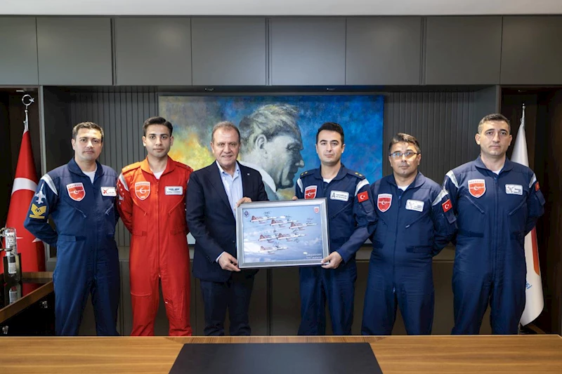 Türk Yıldızları Ekibi’nden Başkan Seçer’e Ziyaret