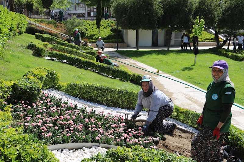 Mesir Festivali Coşkusu Parklarda Başlıyor