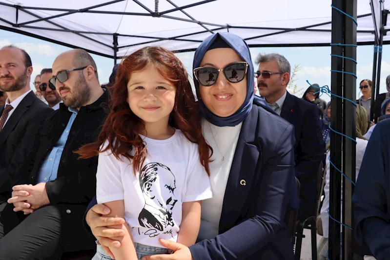 23 Nisan Ulusal Egemenlik ve Çocuk Bayramı İlçemizde Coşkuyla Kutlandı