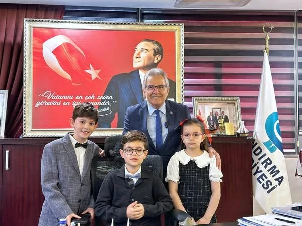 Bugün koltuklar, geleceğimizi emanet ettiğimiz çocuklarımızın.