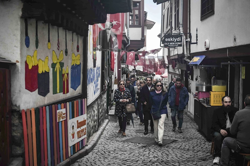 ABB, YABANCI DİPLOMATLARA ANKARA’NIN KÜLTÜREL MİRASINI TANITTI