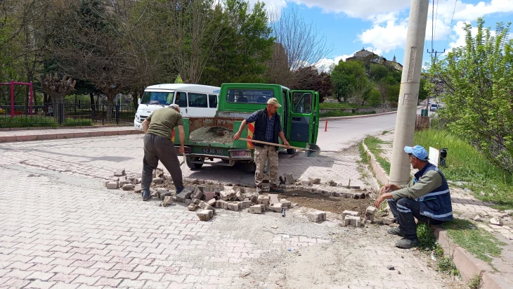 Çemişgezek Belediyesinden hafta sonu mesaisi