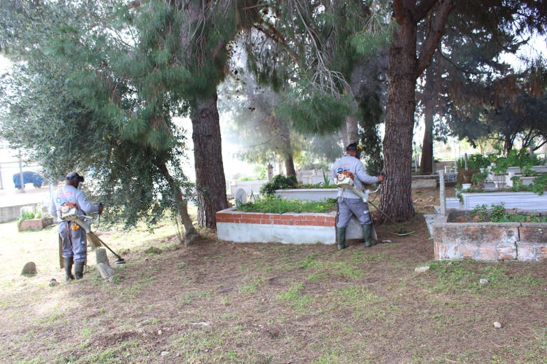Büyükşehir’den mezarlıklarda bakım onarım çalışması