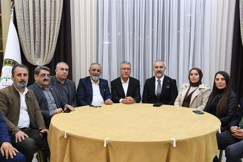 EŞ BAŞKANLARIMIZ, AVUKATLAR GÜNÜ PROGRAMINA KATILDI.