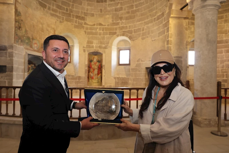 Tarihin Kalbinde Bir Sanat Buluşması; Türkan Şoray “Mahpus”un Mekânına Döndü