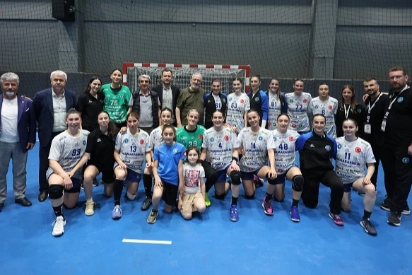 Bursa Büyükşehir Belediyespor rahat kazandı