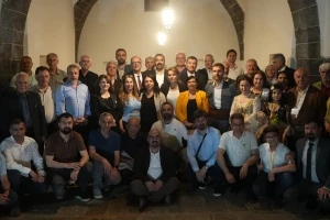 Eş Başkan Hatun, dil bilimcilerle bir araya geldi