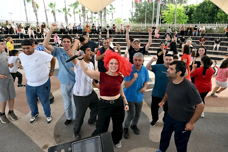 Büyükşehir’den Özel Çocuklara Deniz Keyfi ve Müzik Dolu Bir Gün