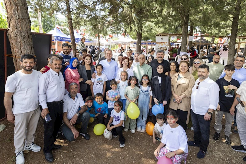 Başkan Seçer ve Meral Seçer, Çölyak Hastası Yurttaşlarla Bir Araya Geldi