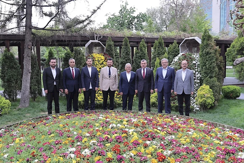 Büyükkılıç’a, AK Parti Heyetinden Ziyaret