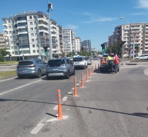 Yollar yaya ve araçlar için daha güvenli hale getiriliyor