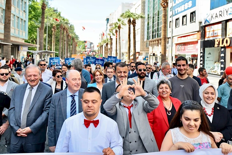 Engelli bireyler için farkındalık yürüyüşü