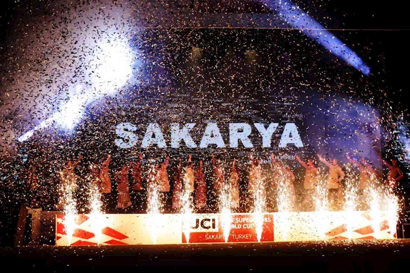 Büyükşehir’den 17 Mayıs’ta dev şampiyonaya özel tanıtım gecesi: Yücel Arzen konseri, sahne ve ışık şovları ve bisiklet hediyesi…