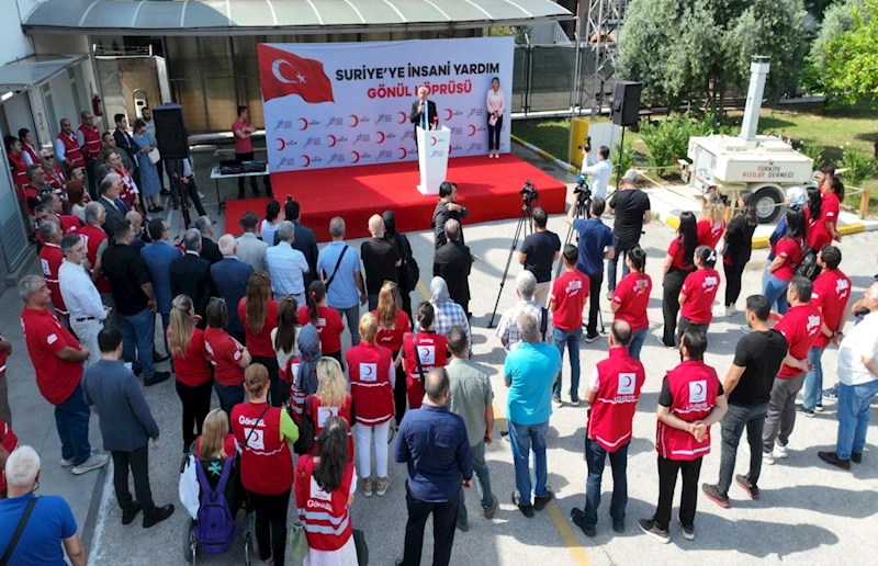 Büyükşehir Belediyesi; Kızılay aracılığıyla Suriye’ye 3 Tır İnsani Yardım Malzemesi Gönderdi