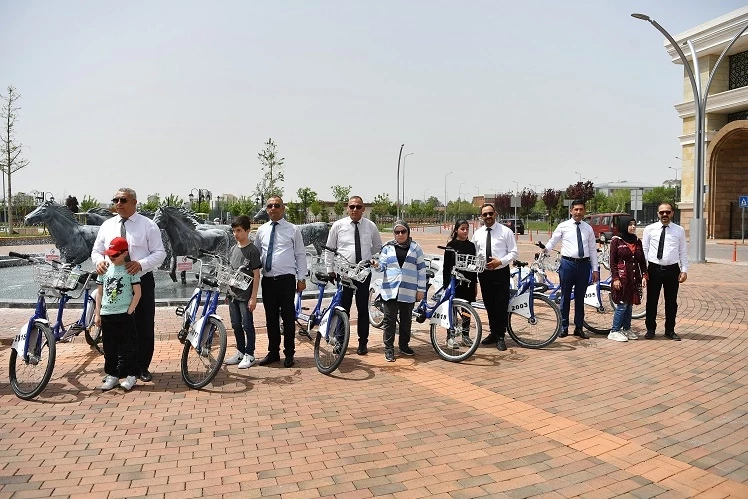 Kayseri Büyükşehir ile engellere pedalladılar