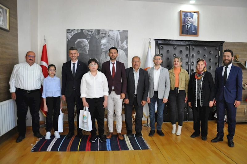 Başkanlık Makamı Çocuklara Emanet Edildi