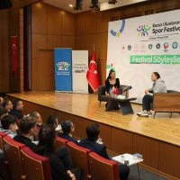 Orhun Ene, Bursa Uluslararası Spor Festivali’nin konuğu oldu