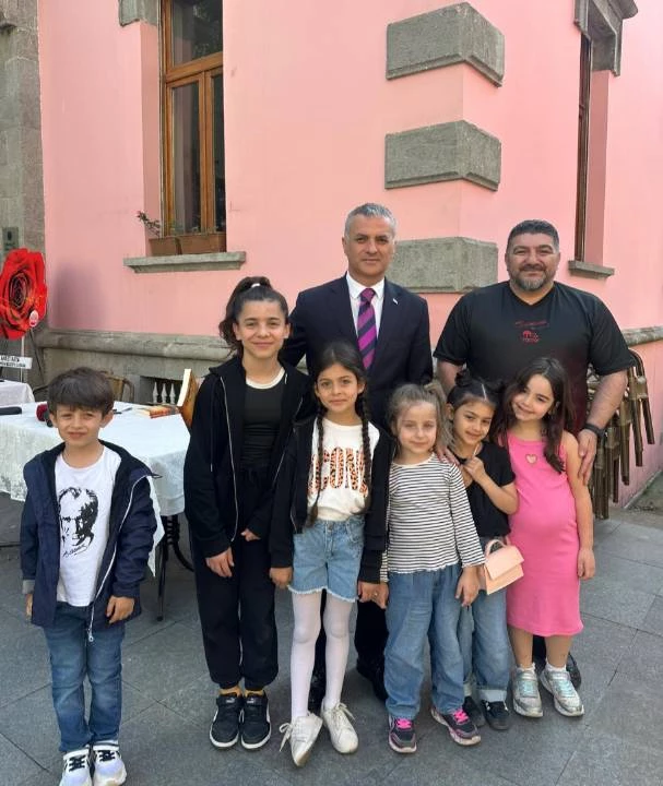 BAŞKANIMIZ YAZAR CEYHUN ALEMDAĞ