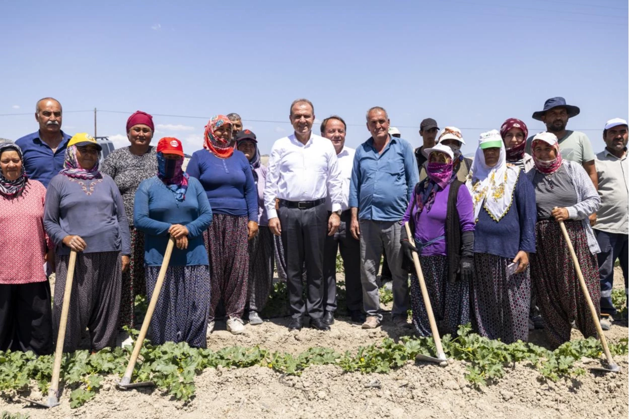 Çiftçinin yüzünü güldüren hamle