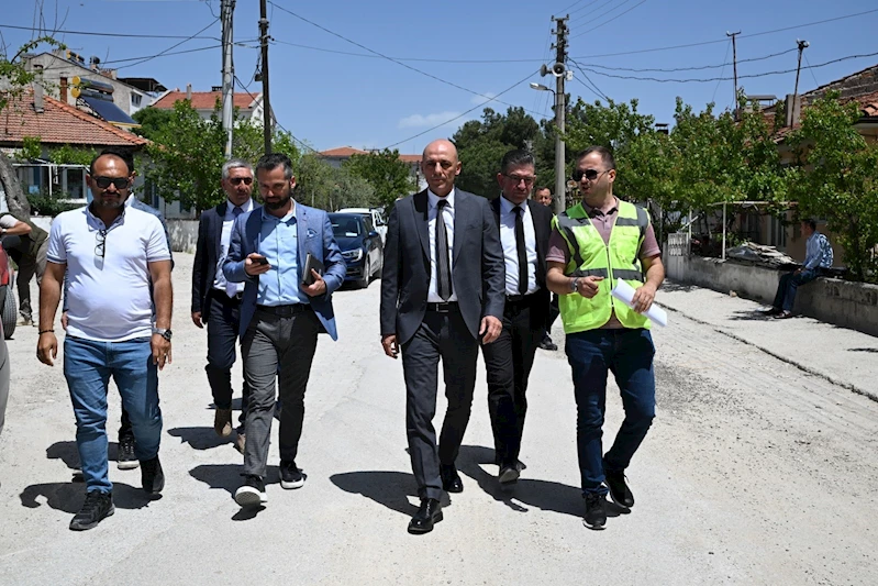 Demirci’de Altyapı Seferberliği Sürüyor