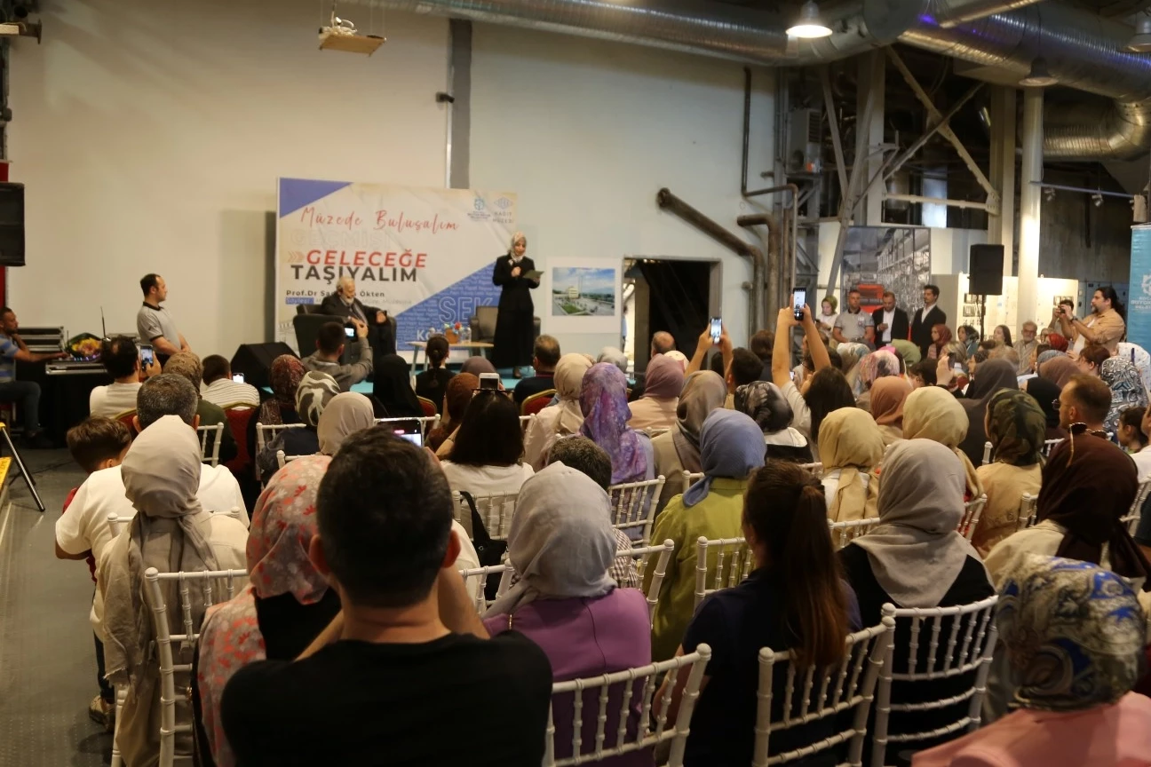 Prof. Dr. Ökten, Kocaeli’nde müzeciliği anlattı