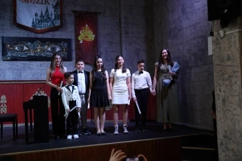 ŞATODA MÜZİK KONSERLERİ DEVAM EDİYOR