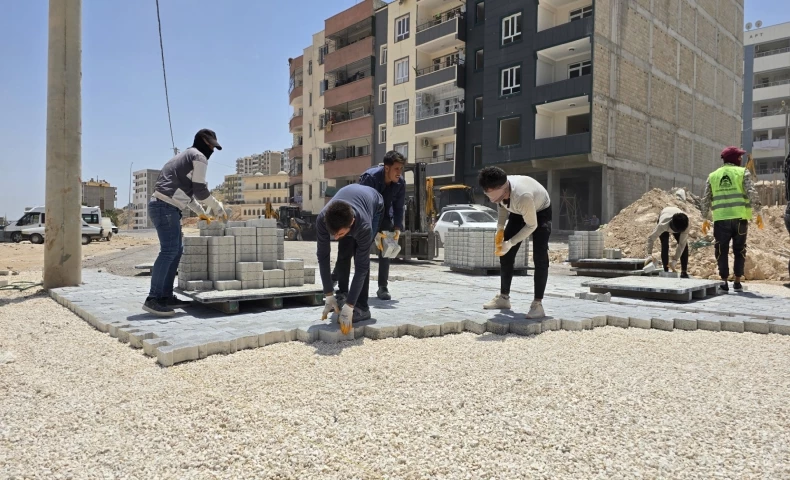 Direkli Mahallesi’nde Yeni Yollar Hizmete Sunuluyor