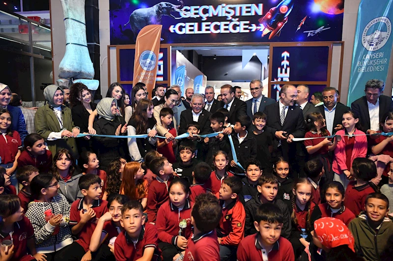 Başkan Büyükkılıç’tan Bilime ve Tarihe İz Bırakan Açılış