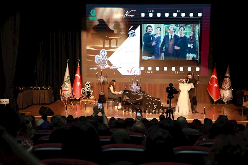 “DİZİ MÜZİKLERİ PİYANO KONSERİ” SANATSEVERLERİ BÜYÜLEDİ