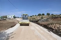 Mardin’de 20 yıldır yapılmayan yolu Büyükşehir Belediyesi yapıyor