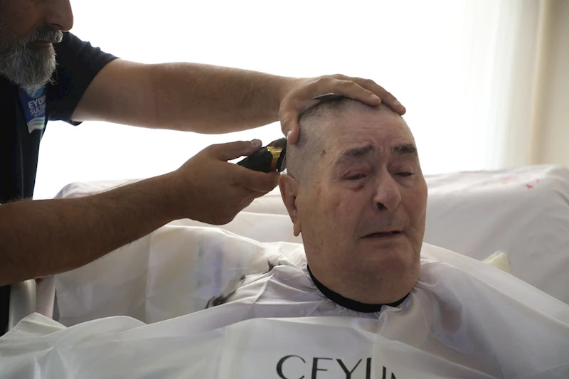 Eyüpsultan Belediyesi’nden anlamlı hizmet: Evde bayram tıraşı desteği