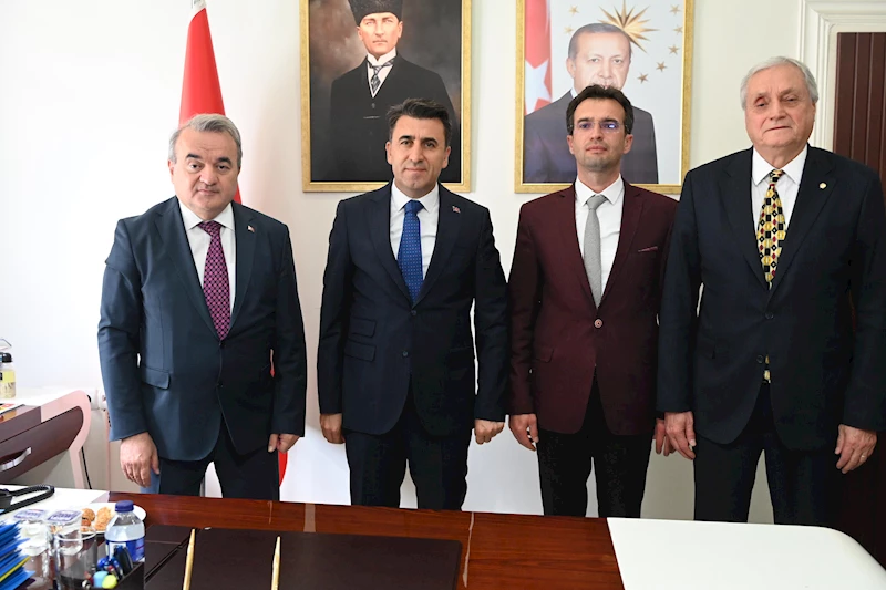 - VALİ AYGÖL’DEN BOZÜYÜK’E VEDA ZİYARETİ