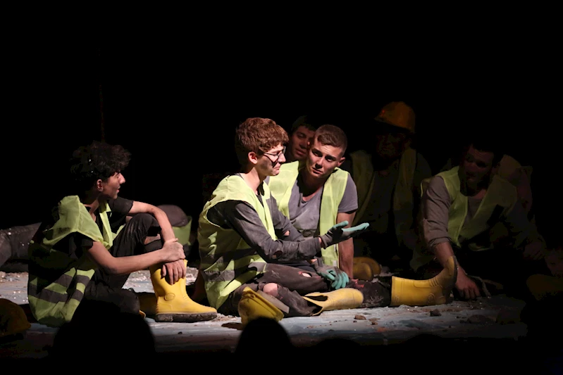 “301 Nefes Soma”: Eyüpsultan’da Duygu Dolu Anma Gecesi