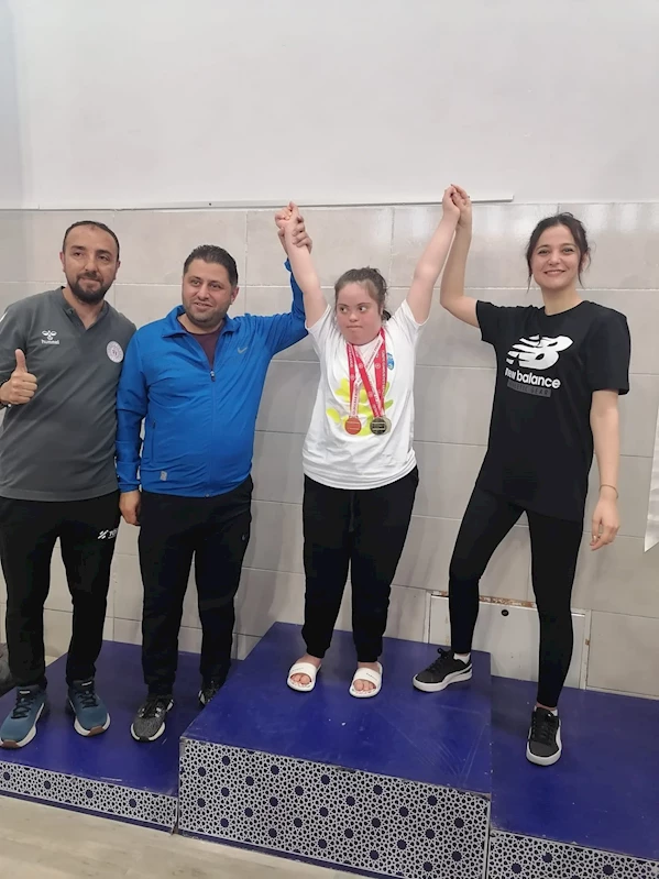 DOSD MERAM SPOR KULÜBÜNÜN ÖZEL SPORCULARINDAN ÖZEL BAŞARI