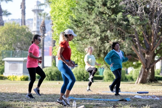Konak’ta Açık Havada Spor Keyfi Başladı