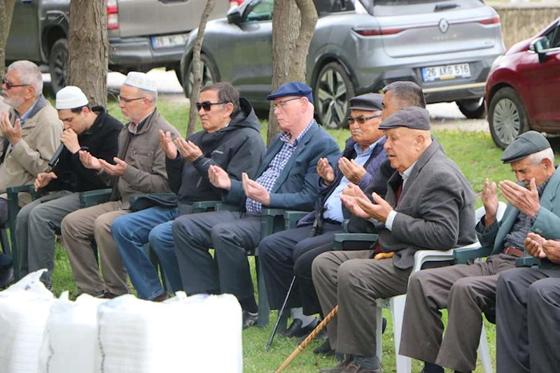 BAŞKAN KAZIM KURT, YILDIZÖREN