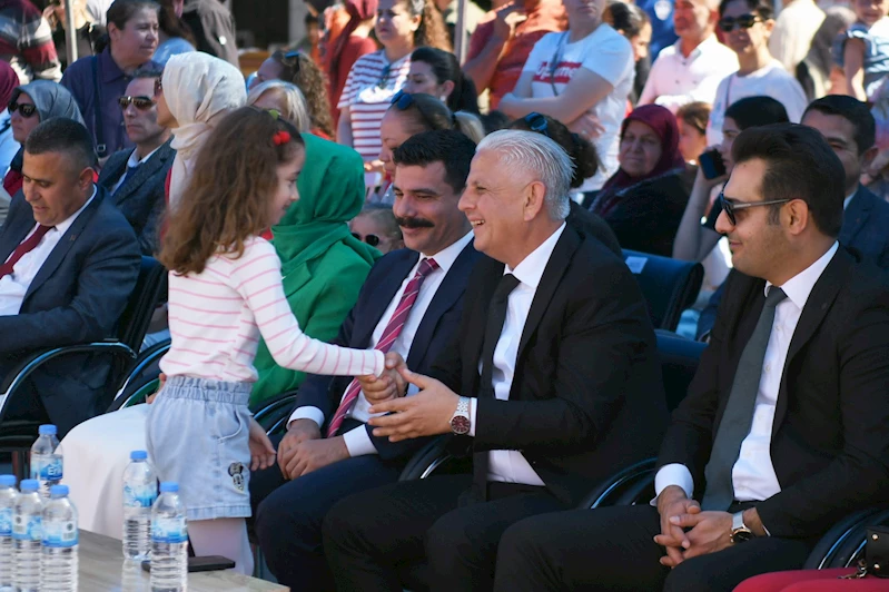 23 Nisan Ulusal Egemenlik ve Çocuk Bayramı