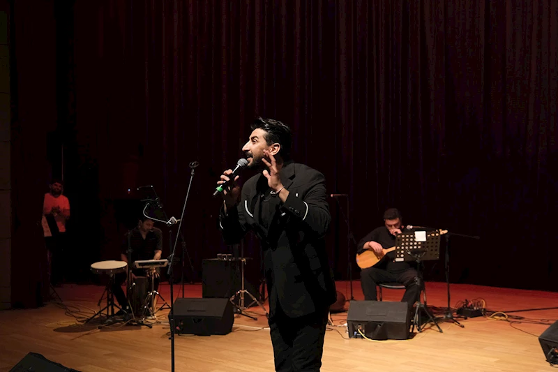 Mayıs etkinlikleri İlker Gökkaya konseriyle başladı