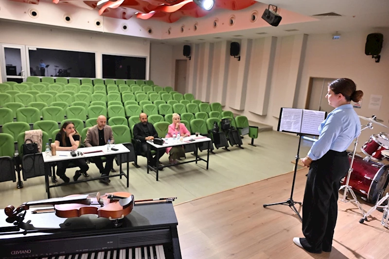 Manisa Büyükşehir Belediyesi Gençlik Senfoni Orkestrası’nın seçmeleri tamamlandı