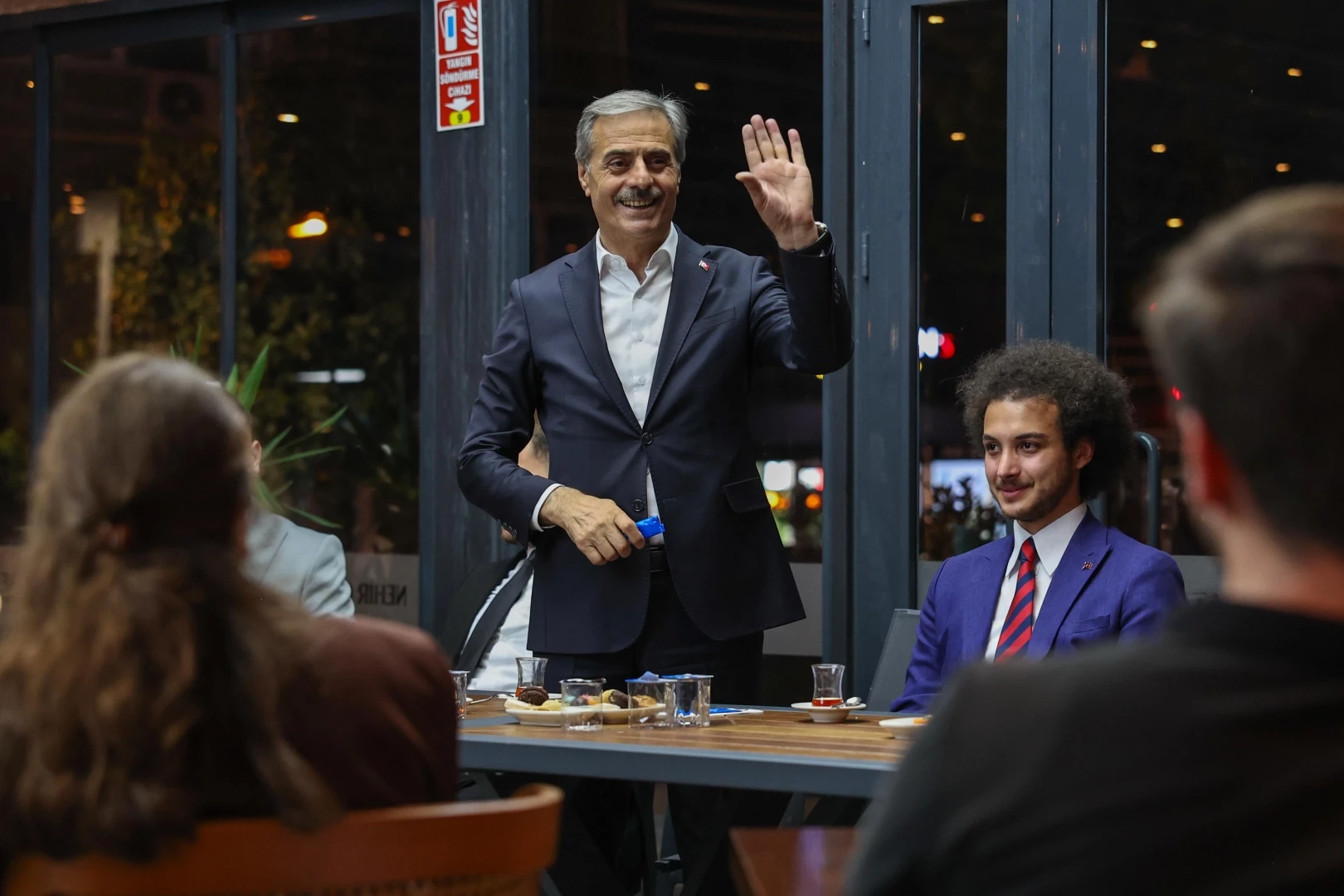 Başkan Alemdar Sakarya’da gençlerle buluştu