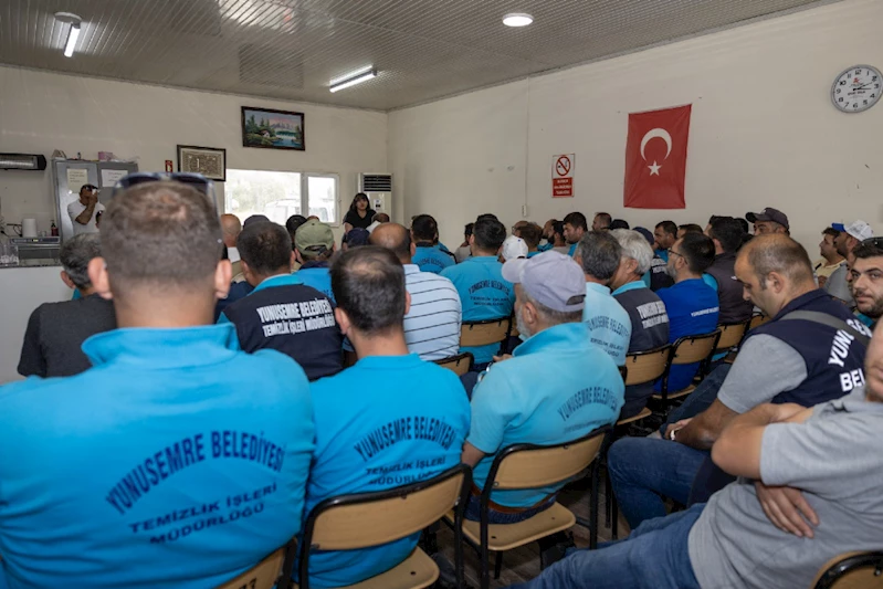 YUNUSEMRE’DEN TEMİZLİK PERSONELLERİNE ’ÖFKE KONTROLÜ VE STRES YÖNETİMİ’ EĞİTİMİ