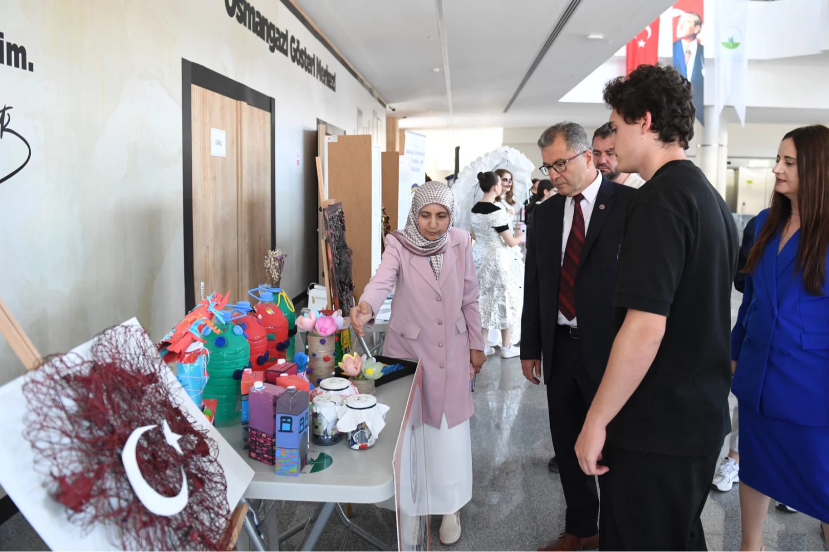 Bursa Osmangazi’de öğrenciler atık toplamak için yarıştı