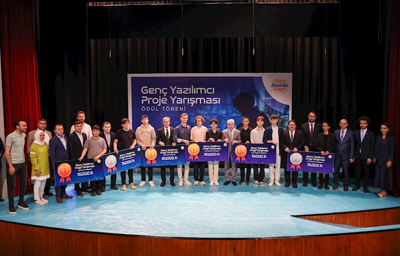 “Takip eden değil, tasarlayan, üreten, yön veren bir gençliğimiz var”