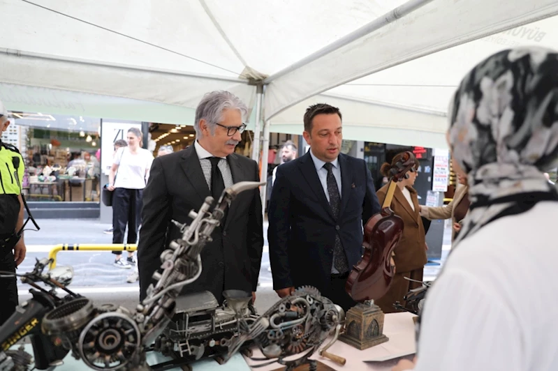 BÜYÜKŞEHİR’DEN ANLAMLI PAZAR: “HEDEF SIFIR ATIK FARKINDALIĞI