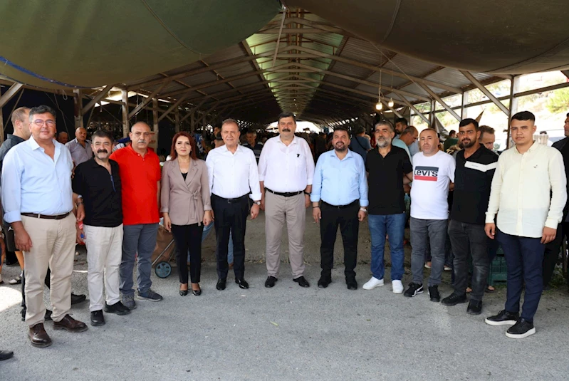 BAŞKAN YILDIZ VE BAŞKAN SEÇER’DEN GÜNEYKENT SEMT PAZARINA ZİYARET