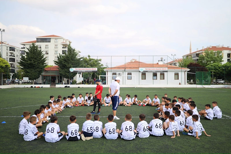 AKSARAY BELEDİYESİ YAZ SPOR OKULLARI’NA KAYITLAR DEVAM EDİYOR