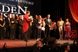 Eş Başkan Bucak, Anadolu Opera ve Bale Festivali
