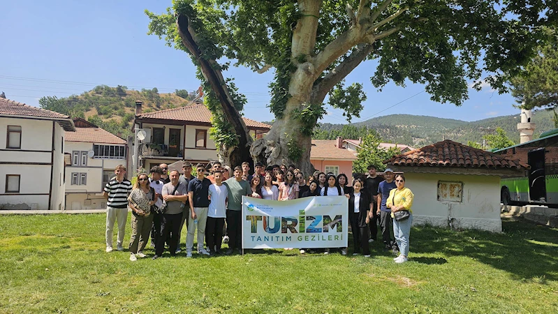 Gençler Sakarya’yı keşfetti: Büyükşehir’den tarih ve doğa gezisi